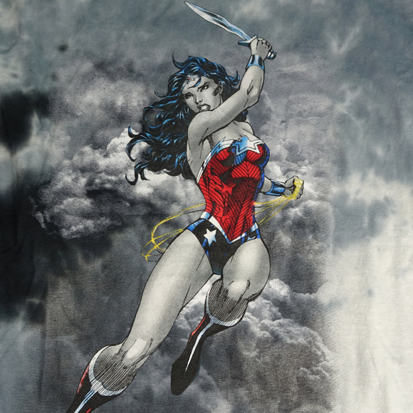 Wonder Woman DC Comics Tie Dye T-Shirt Small - Picture 3 of 4